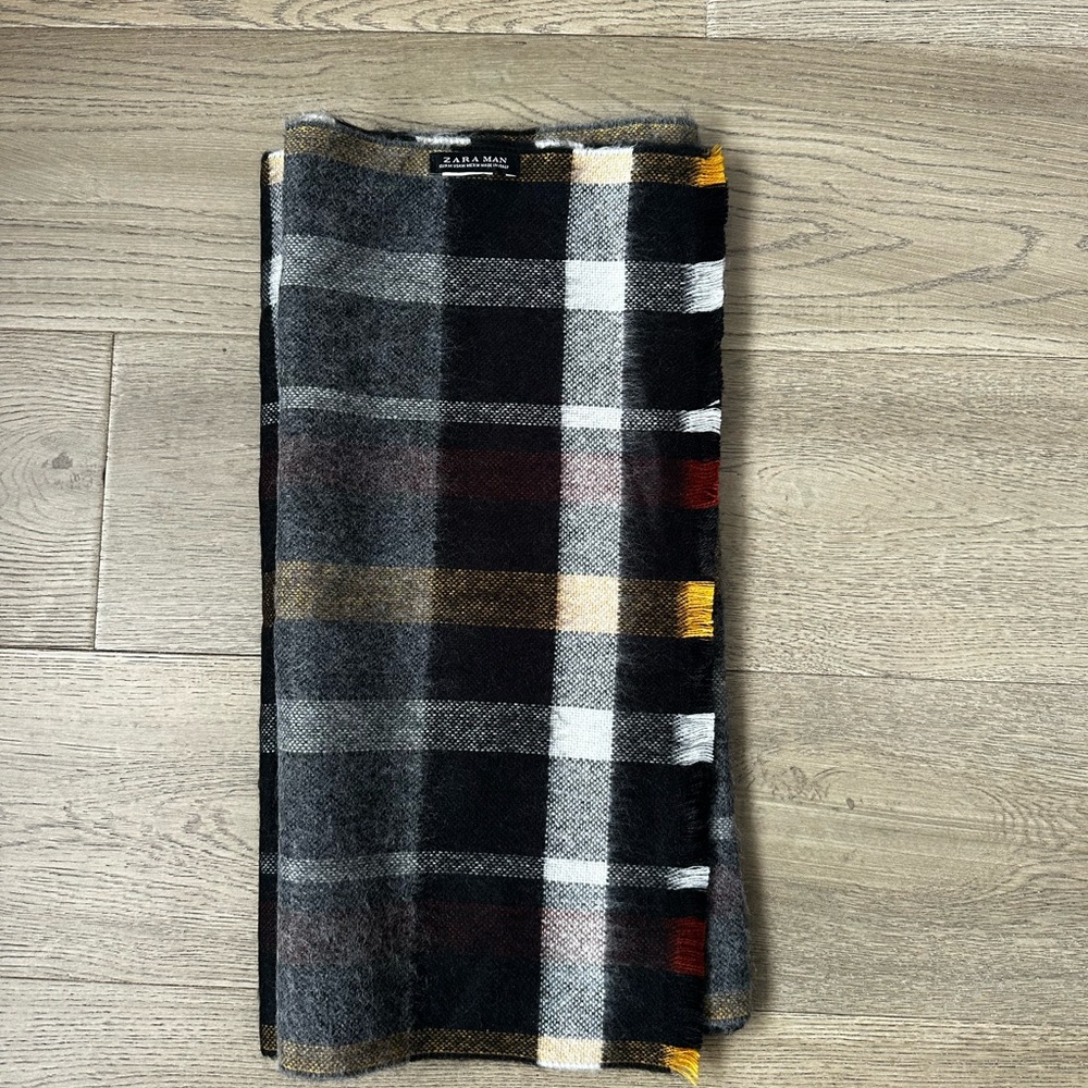 Zara Man Plaid Scarf - Black, Gray, Yellow